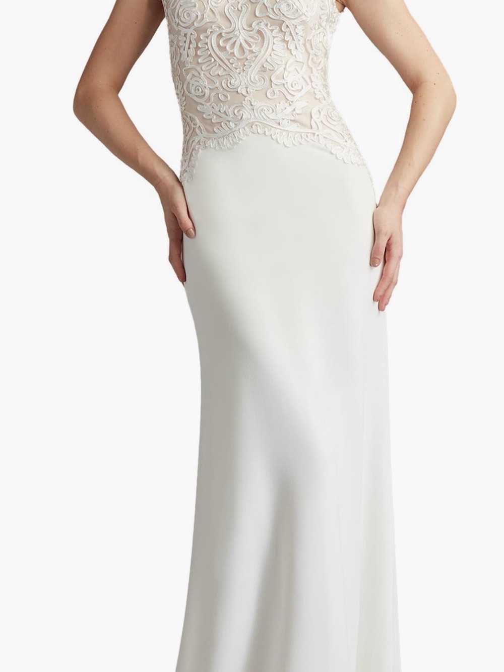 Tadashi Shoji
Soutache Lace Cap
Sleeve Trumpet Gown